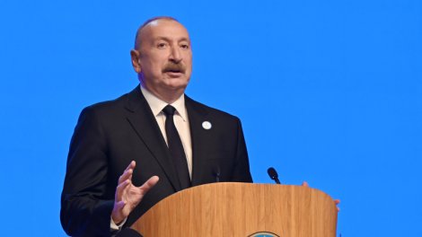 Prezident: Xarici siyasətimizi elə qurmalıyıq ki, heç kim bizim işimizə müdaxilə etməsin