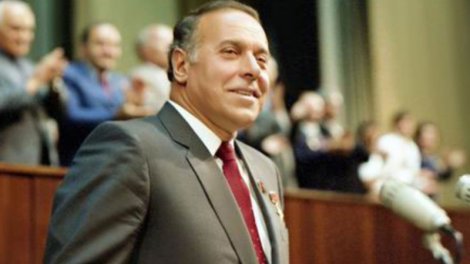 Müstəqil Azərbaycanın təməlində Heydər Əliyev siyasəti
