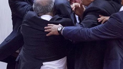 
Toyda döyülən şəxs xəstəxanada öldü