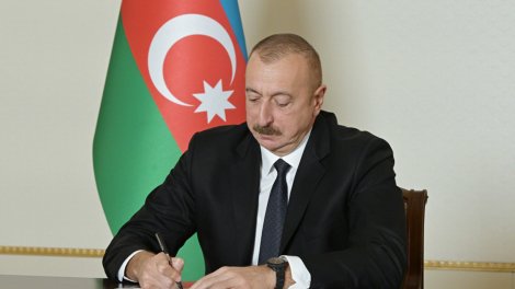 Bir sıra birinci instansiya məhkəmələrinə hakimlər təyin edilib - SƏRƏNCAM
