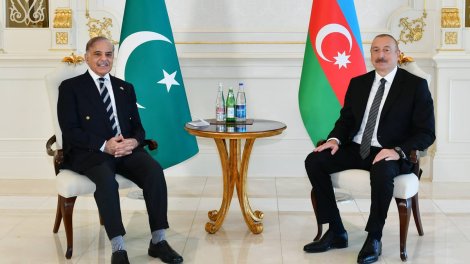 Şahbaz Şərif İlham Əliyevə zəng etdi