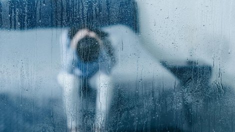 Depressiyanın 9 gizli əlaməti: Bu dəyişikliklərə diqqət edin