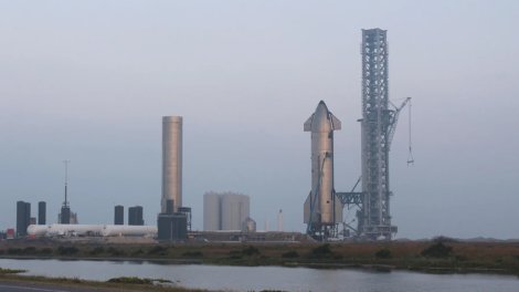 SpaceX raketləri niyə havada mexaniki qollarla tutur? - Təhlükəli üsulun səbəbi