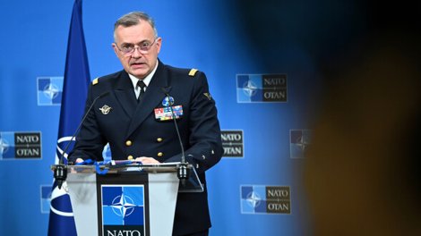 NATO admiralı gecələr yuxusuna haram qatan problemi açıqladı