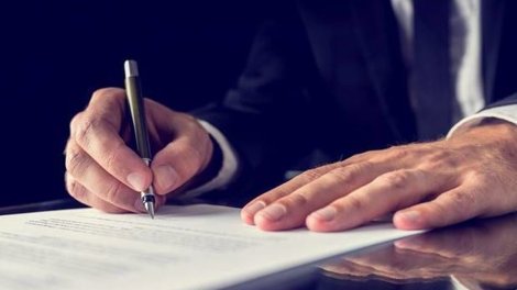 
İlham Əliyev startapla bağlı bir sıra qanunlarda dəyişiklikləri imzaladı