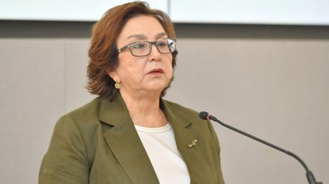 Məzunların 3,2 faizi ixtisası sırf öz marağına görə seçib - DİM sədri