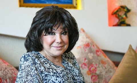 Nazir olmaq istəmirəm - Flora Kərimova