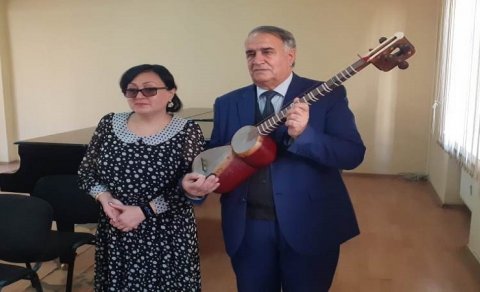 Məhəmməd Əmin Rəsulzadədən yadigar qalan tar - Cümhuriyyətin yaşıdı... (FOTO)