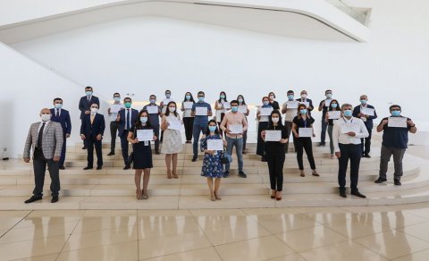 19 həkim Bakı və regionlarda öz işlərini yekunlaşdırdı - FOTO