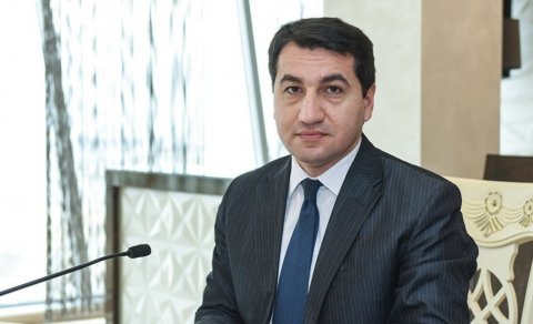 Hikmət Hacıyev daha bir erməni diplomatla debata çıxdı