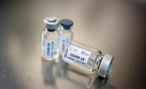 Rusiyalı akademik koronavirus vaksininə qarşı çıxdı – Əsla olmaz!