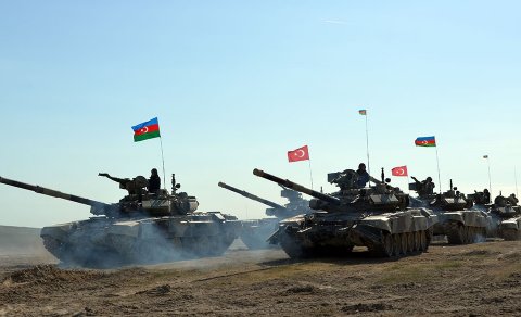 Türkiyə ordusu Azərbaycanda qalsın? 