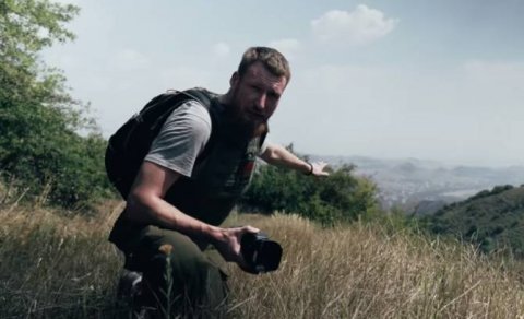 Azərbaycana qarşı informasiya müharibəsi aparan jurnalist döyüldü - FOTO