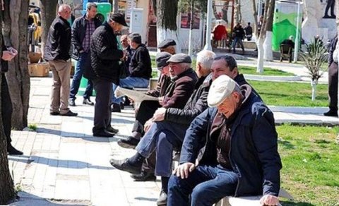 Türkiyədə yaşı 65-dən yuxarı olanlara yenidən qadağa qoyuldu