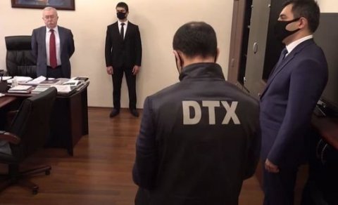 DTX-nın həbs etdiyi şöbə müdiri ev dustaqlığına BURAXILDI