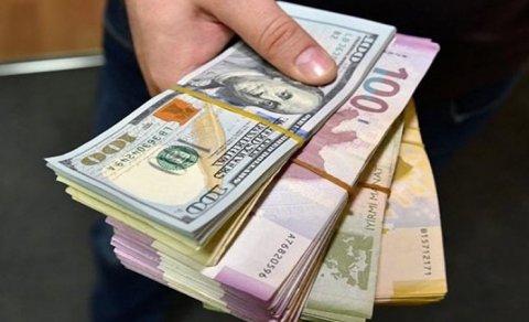 Bağlanmış 4 bankın əmanətçilərinə kompensasiya ödənildi
