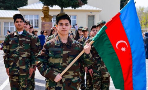 Azərbaycanda müddətli hərbi xidmətə çağırış BAŞLADI