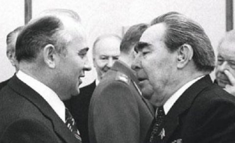 “Qoyunların şahı” – Bu adı Mixail Qorbaçova Leonid Brejnev verib