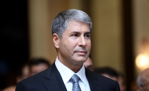 Nazir bölmə rəisini işdən çıxardı