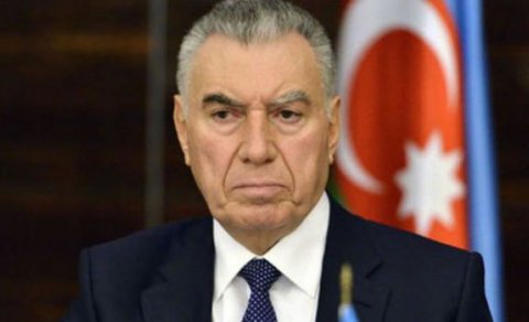 Vilayət Eyvazov Əli Həsənovun oğlunu İŞDƏN ÇIXARDI