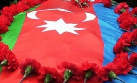 18 şəhidin məzarı II Şəhidlər Xiyabanına köçürülüb