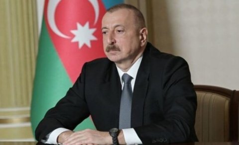 Bir qrup gəncə Prezident mükafatları verildi - SİYAHI