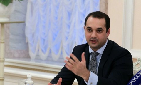 Emil Əliyev yenidən RFS-in İcraiyyə Komitəsinə üzv seçildi