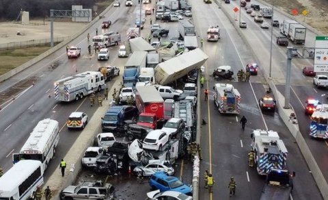 ABŞ-da qəza: 133 avtomobil bir-birinə çırpıldı - VİDEO