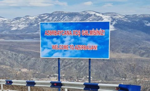 “Bu plakat Ermənistanda qıcıq doğurur” - İlham Əliyev