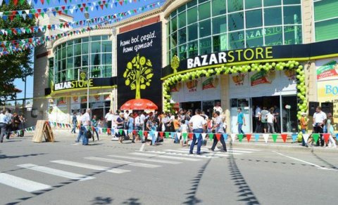 Nazirlik məşhur marketdə pozuntular aşkarladı