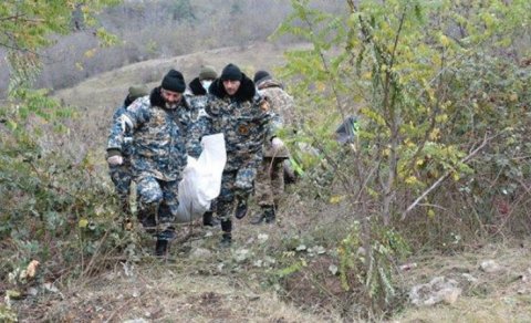 Qarabağda daha üç erməni əsgərinin qalıqları tapıldı