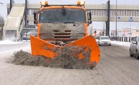 Hava şəraiti ilə əlaqədar avtomobil yollarında vəziyyət açıqlandı