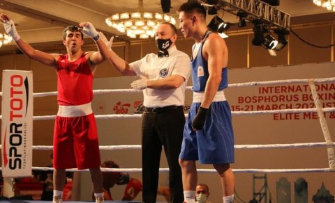 Beş boksçumuz beynəlxalq turnirdə finala yüksəldi