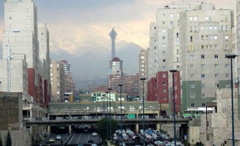 İranla Çin 25 illik müqavilə bağladı