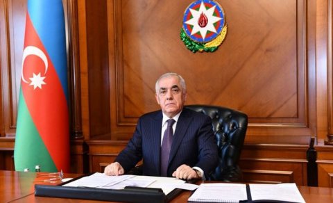 Əli Əsədov qərar imzaladı