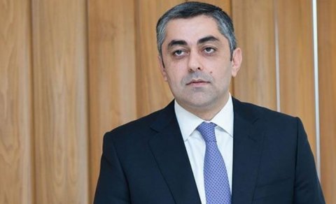 Nazir Ramin Quluzadənin qaynını işdən çıxardı