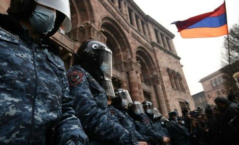 Ermənistan müxalifəti aksiyalara başladı