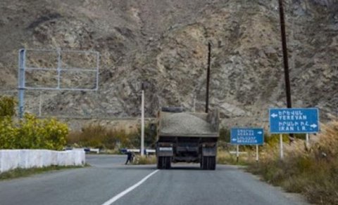 Ermənistan-İran gömrüyü bağlandı