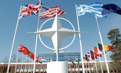 NATO qoşunlarını Əfqanıstandan çıxarmağa başlayıb