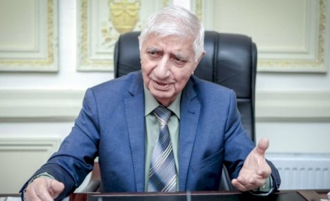Fikrət Qoca VƏFAT ETDİ