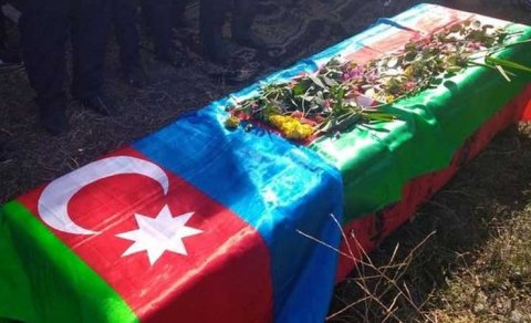 Azərbaycan ordusunun şəhid olan hərbi qulluqçusu dəfn edildi