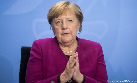 Koronanın 3-cü dalğasına qalib gəldik - Merkel