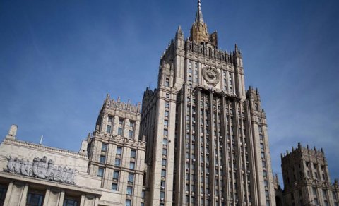 Rusiya daha bir ölkənin diplomatını ölkədən çıxarır