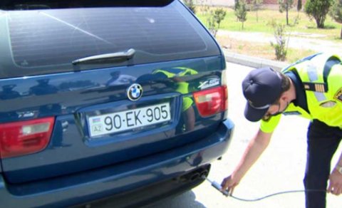 Yol polisi maşınları yoxlamaq üçün yeni cihaz aldı (VİDEO)