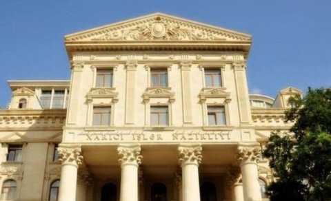 Rəsmi Bakı Ermənistanın “işğal” iddiasına cavab verdi