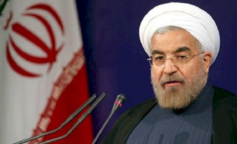 Həsən Ruhani İlham Əliyevi təbrik etdi