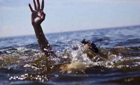 Buzovnada bir nəfər batma təhlükəsi ilə üzləşdi