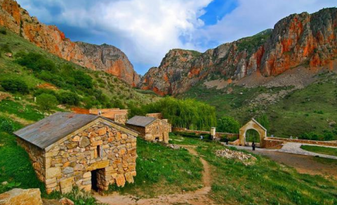 Ermənistan bizimlə necə səmimi qonşuluq siyasəti yaradacaq? - Açıqlama