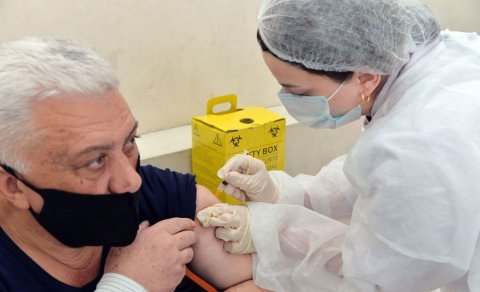Peyvəndin ikinci dozasını 56 günə qədər vurdurmaq olar - Nazirlik