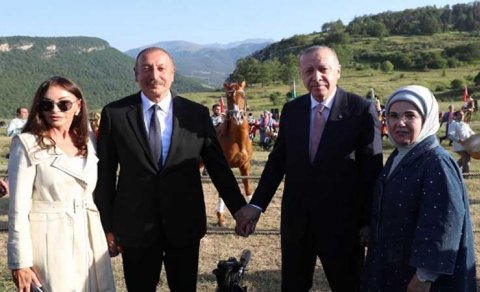 Ərdoğan Cıdır düzündən paylaşım etdi - FOTO